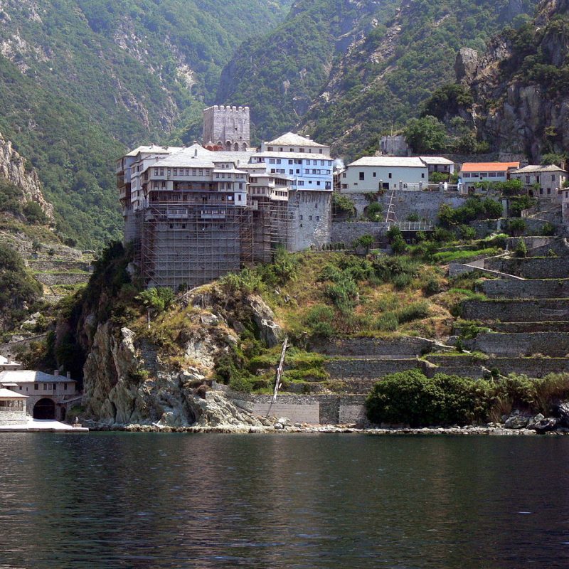 1280px-07Athos_St_Dionysius02